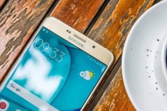 Galaxy A9 Pro thiết kế cao cấp, pin cực trâu, camera 16MP hạ giá