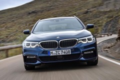BMW Series-5 Touring 2017 chốt giá bán chính thức từ 2,2 tỷ đồng