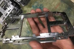 Bộ khung kim loại dành cho iPhone 8 vừa xuất hiện thực tế