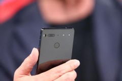 Cha đẻ của Android và Essential Phone liệu có thể thành công hay không