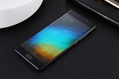 Xiaomi giảm giá tiền triệu cho Mi Note 2, dọn đường cho Mi Note 3