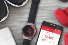 TCL lần đầu giới thiệu smartwatch với thiết kế đẹp, nhiều tính năng hấp dẫn