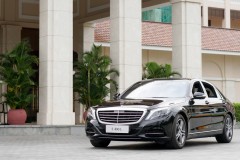 Mercedes-Benz S 400L đến Vinpearl Đà Nẵng Resort & Villas
