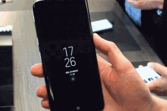Cách thiết lập hình nền vô cực trên Galaxy S8