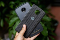 Cận cảnh Moto Z2 Play sắp ra mắt: Thiết kế module độc đáo, giá khoảng 12 triệu