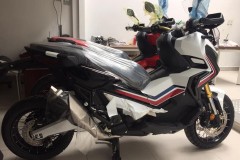 Honda X-ADV 2017 – xe tay ga “việt dã” vừa cập bến Sài Gòn với giá cực “sốc”