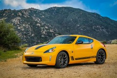 "Huyền thoại" xe thể thao Nissan 370Z 2018 chốt giá bán chính thức