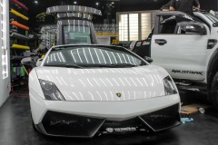 Lamborghini Gallardo SE "biến hình" thành Superleggera LP570-4 tại Việt Nam