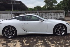 Lexus LC 500h 2018 bất ngờ cập bến Lào khiến giới chơi xe Việt xôn xao