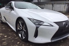 Lexus LC 500h 2018 đầu tiên đã về "sát vách" Việt Nam