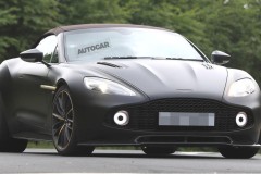 Lộ diện hình ảnh Aston Martin Vanquish Zagato Speedster trước ngày ra mắt