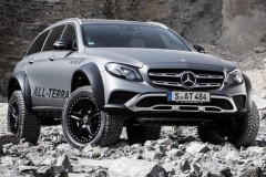 Mercedes-Benz E-Class All-Terrain 4x4² độc nhất có thể chinh phục mọi địa hình