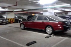 Mercedes-Maybach S600 màu độc, giá khủng xuất hiện tại Hà Nội