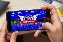 Những smartphone nổi bật lên kệ tháng 6 do Phonearena bình chọn