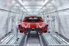 Porsche 911 và Macan tiếp tục dẫn đầu bảng xếp hạng – Giải vàng cho nhà máy Leipzig