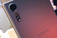 Phát hiện hai smartphone Sony lạ, chạy hệ điều hành Android 8.0