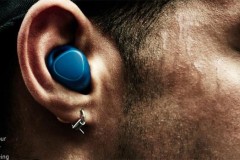 Samsung đang phát triển "tai nghe AirPods" tích hợp trợ lý ảo Bixby?