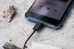 Trải nghiệm âm thanh trên HTC U11: mất cổng 3.5mm, được chất lượng âm thanh và DAC xài cho máy khác