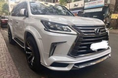 Xe sang Lexus LX570 lên đồ Wald Sports Line cực hiếm tại Việt Nam