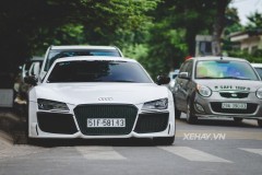 Bắt gặp Audi R8 V8 độ "khủng" trên phố Hà Nội