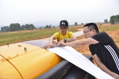 Bộ ảnh "Quý cô Off-Road" tiếp lửa cho Giải đua xe địa hình VOC 2017