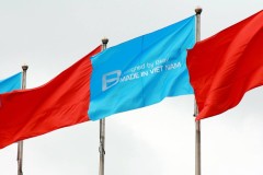 Chưa đầy 12 giờ nữa Bphone 2 trình làng, khung cảnh chuẩn bị trước thềm sự kiện rất hoành tráng