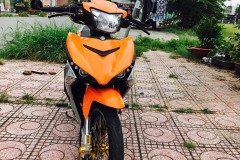 Exciter độ với tông màu da cam làng gió mới đến từ Biker đam mê côn tay