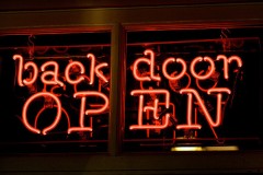 Hàng trăm máy chủ trên thế giới đang gặp nguy hiểm bởi backdoor này