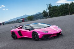 Liberty Walk đổi gu khiến Lamborghini Aventador SV "bánh bèo" hết cỡ