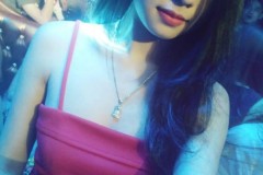 Ngẩn ngơ không rời mắt với đường cong hút hồn của hot teen miền Tây thu nhập 20 triệu/tháng