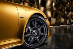 Porsche 911 Turbo S Exclusive sẽ nhận được tùy chọn các bánh xe sợi carbon từ năm 2018
