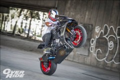 Siêu phẩm 'full Carbon fiber' Yamaha R1 trong loạt ảnh đầy lôi cuốn