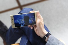 Sony Xperia XA1 Plus: điện thoại tầm trung 5,5" Full HD, cảm biến vân tay, pin 3.430 mAh, USB-C