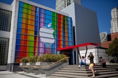 Apple xây dựng data center mới 1,3 tỉ USD dành cho App Store, Siri, iMessage