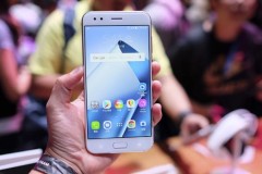 Asus Zenfone 4 series trang bị vân tay dạng cảm ứng lực như iPhone 7