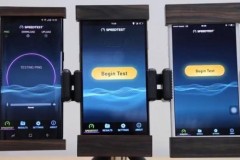 Bphone 2 có viền mỏng hơn cả iPhone