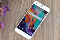 Desire 10 Pro màn hình 5.5 inch, camera 20 MP, RAM 4GB hạ giá mạnh
