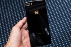Hình ảnh trên tay Bphone 2017 phiên bản Vàng đậm CHẤT sang chảnh