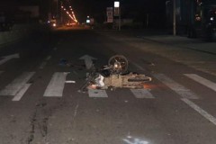 Quảng Ngãi: 2 xe đâm nhau, 3 người thương vong