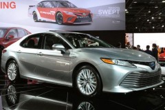 Toyota Camry sắp ra phiên bản mới, giá mềm hơn tại Việt Nam?