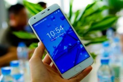 Trên tay bộ đôi smartphone Asanzo: Camera kép, tặng tai nghe Bluetooth