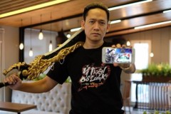 Ỷ Thiên 3D mời game thủ lên bar mừng sinh nhật 1 tuổi