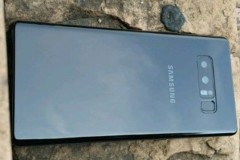 Mô hình Galaxy Note 8 rò rỉ, camera zoom quang 2x?