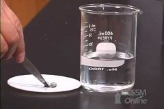 Hợp kim nhôm mới cho phép tạo ra một lượng lớn hydro chỉ trong 3 phút, động cơ chạy bằng nước sẽ sớm phổ biến