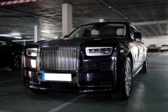 "Tóm gọn" Rolls-Royce Phantom 2018 đầu tiên "lăn bánh" trên thế giới