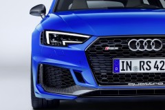 Audi giới thiệu RS4 và RS5 Carbon Edition mới, đắt hơn tiêu chuẩn 307 triệu VNĐ
