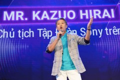 CEO Sony Kazuo Hirai bất ngờ xuất hiện tại Sony Show 2017