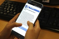 Dịch vụ làm 'bay' tài khoản Facebook chỉ vài trăm nghìn đồng