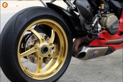 Ducati 1199 Panigale độ vẻ đẹp từ ngôn từ thiết kế một khối đồng nhất