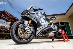 Ducati 1299 độ tạo dáng cực đẹp cùng tem đấu thể thao